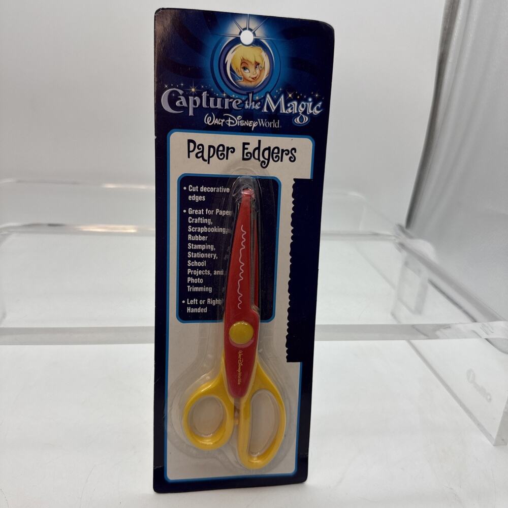 Disney Parks Exclusive Capture the Magic Paper Edgers Scissors